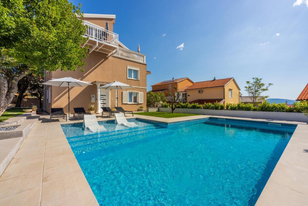 Panorama Apartman *
